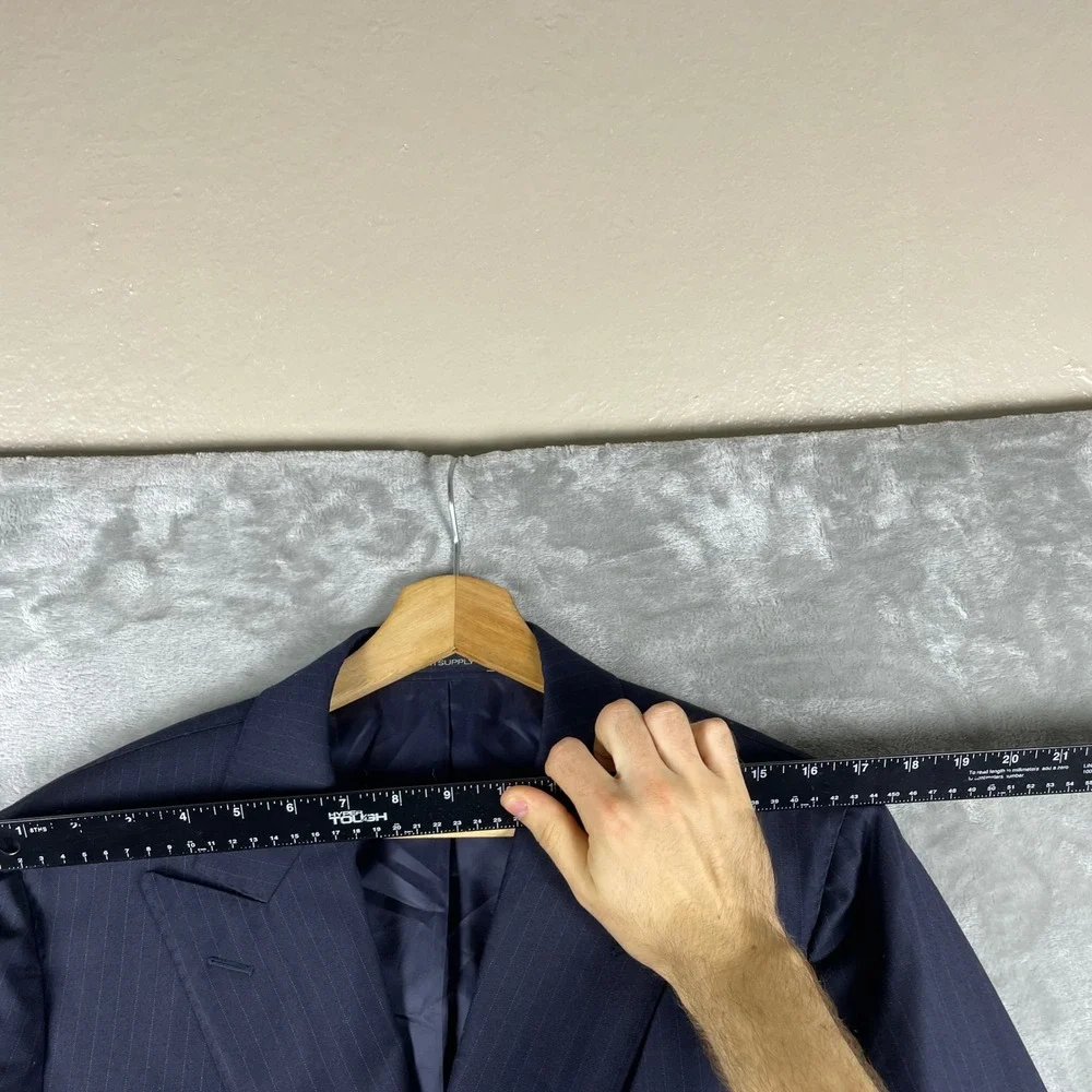 Suitsupply item excellent